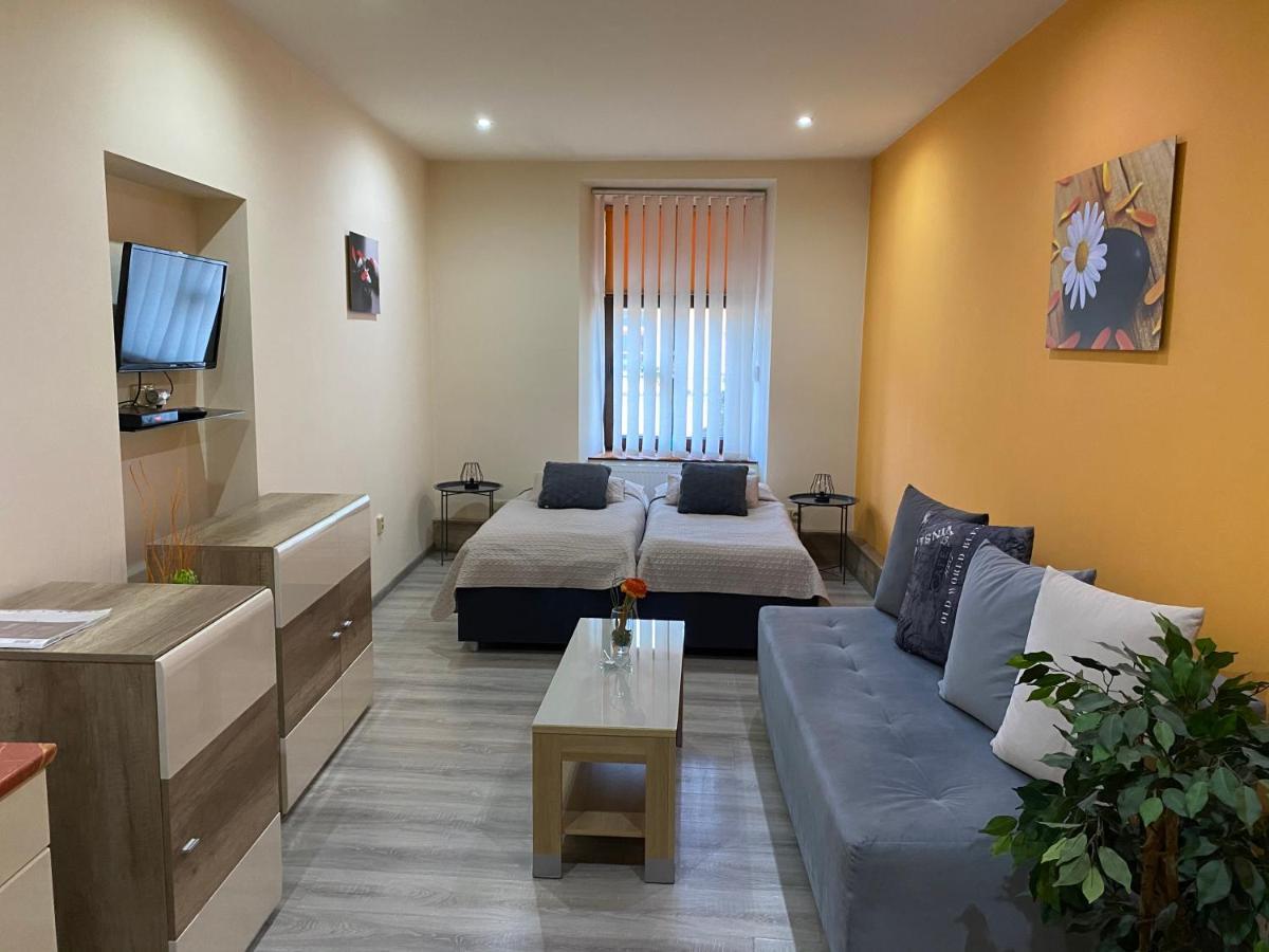 Penzion Hradby Prešov Esterno foto