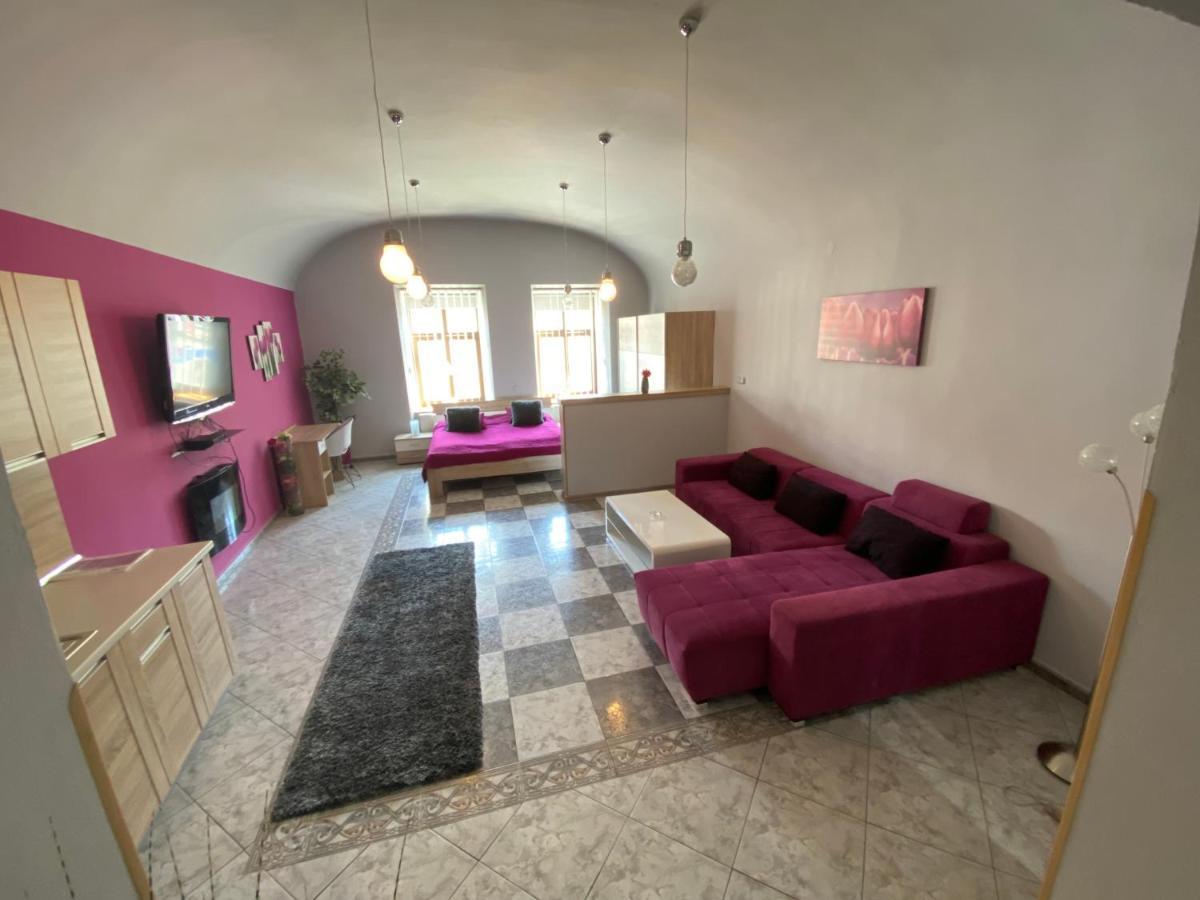 Penzion Hradby Prešov Esterno foto